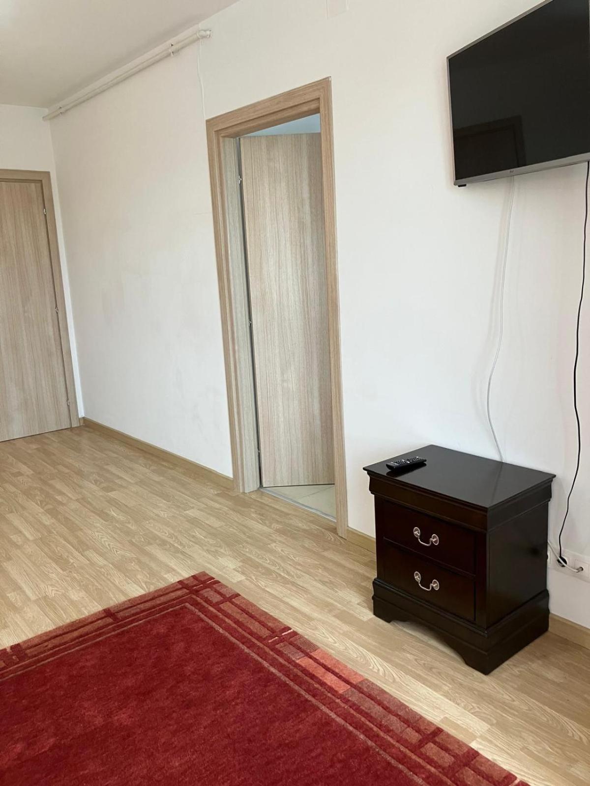 Bucuresti City Studio * בוקרשט